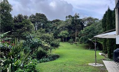 Casa en Arriendo Alto de las Palmas Envigado