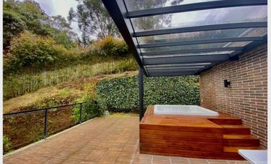 Casa en Arriendo Alto de las Palmas Envigado
