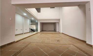 Casa Comercial en Arriendo Santa Teresita Medellín