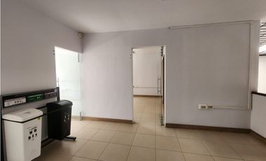 Casa Comercial en Arriendo Santa Teresita Medellín