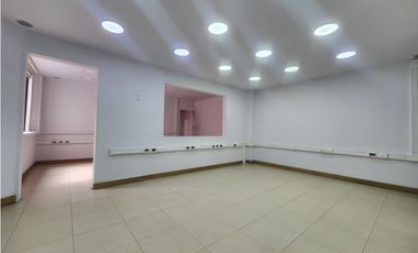 Casa Comercial en Arriendo Santa Teresita Medellín