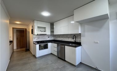 Apartamento a la Venta / Arriendo - La Aguacatala