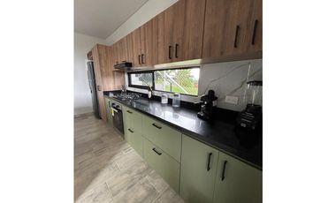 HERMOSA CASA CAMPESTE- VIA ALCALA