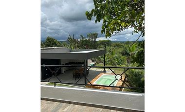 HERMOSA CASA CAMPESTE- VIA ALCALA