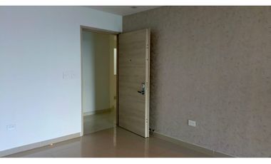 SE VENDE APARTAMENTO  EN EL BARRIO LA CASTELLANA.