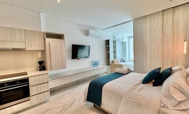 Aparta suite en venta a media cuadra de la playa Del Hotel Hilton
