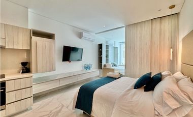 Aparta suite en venta a media cuadra de la playa Del Hotel Hilton