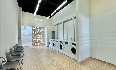 Aparta suite en venta a media cuadra de la playa Del Hotel Hilton