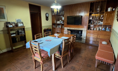 VENTA – CASA CÉNTRICA | AV. 9 DE JULIO