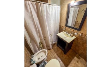 En block: Casa 3 amb. c/garage + Depto 2 amb. - Savio y 12 de Octubre