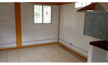 :   Casa en alquiler – Barrio Aguas Azules | Calle Alem