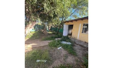 :   Casa en alquiler – Barrio Aguas Azules | Calle Alem