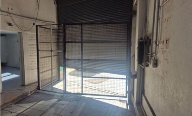 VENDE GALPON CON OFICINAS - EN CALLE ALEM - GODOY CRUZ- MENDOZA