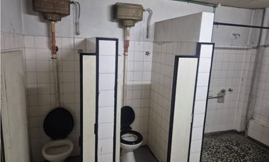 VENDE GALPON CON OFICINAS - EN CALLE ALEM - GODOY CRUZ- MENDOZA