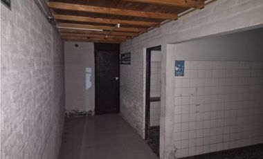 VENDE GALPON CON OFICINAS - EN CALLE ALEM - GODOY CRUZ- MENDOZA