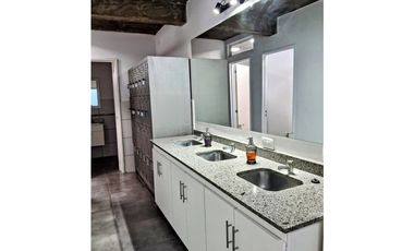 IMPORTANTE PROPIEDAD SOBRE 1800M2