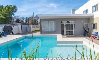 IMPORTANTE PROPIEDAD SOBRE 1800M2
