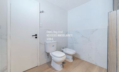 Juan B. Justo y Buenos Aires 3 ambientes c/fte Reciclado