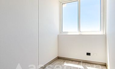 Av. Los Pajaritos 43 (1 Est ) [3027-1]