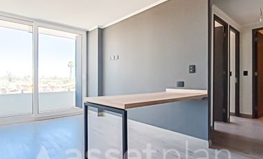 Av. Los Pajaritos 43 (1 Est ) [3027-1]