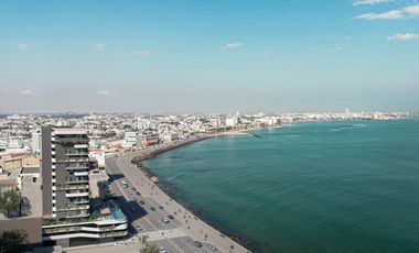 Departamento en VENTA sobre Blvd con vista al mar y amenidades de lujo, 2 recamaras