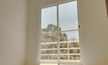 CASA EN RENTA CERCA DE TEC DE MONTERREY Y SIGLO XX1 ZINACANTEPEC