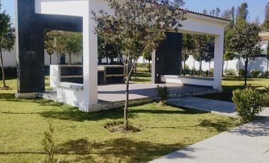 CASA EN RENTA CERCA DE TEC DE MONTERREY Y SIGLO XX1 ZINACANTEPEC