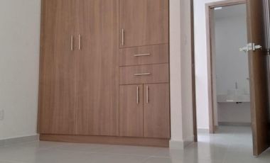 CASA EN RENTA CERCA DE TEC DE MONTERREY Y SIGLO XX1 ZINACANTEPEC