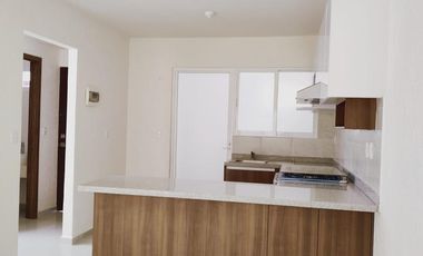 CASA EN RENTA CERCA DE TEC DE MONTERREY Y SIGLO XX1 ZINACANTEPEC