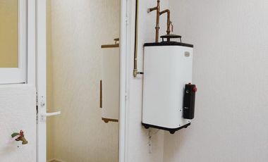 CASA EN RENTA CERCA DE TEC DE MONTERREY Y SIGLO XX1 ZINACANTEPEC