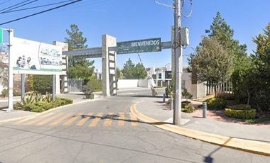 CASA CON AMPLIACION  EN VENTA BOSQUES DE ICA ZINACANTEPEC