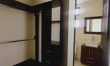 CASA CON AMPLIACION  EN VENTA BOSQUES DE ICA ZINACANTEPEC