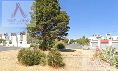 CASA CON AMPLIACION  EN VENTA BOSQUES DE ICA ZINACANTEPEC