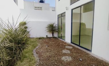 CASA CON AMPLIACION  EN VENTA BOSQUES DE ICA ZINACANTEPEC