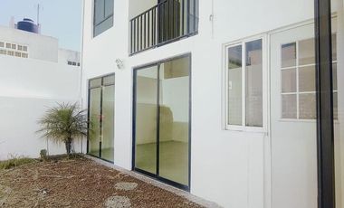 CASA CON AMPLIACION  EN VENTA BOSQUES DE ICA ZINACANTEPEC