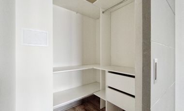 Sta. Elisa 490 (1 Est ) [2095-3]