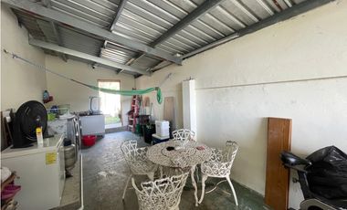 SAN ISIDRO / RES. CAMPO VERDE / 650M / 3 HABITACIÓN / 2 PARKING PATIO