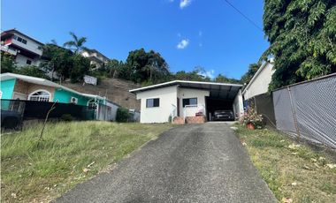 SE VENDE CASA EN SAN ISIDRO RES. CAMPO VERDE DE 3 HABITACIÓNES Y PATIO