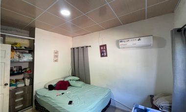 SE VENDE CASA EN SAN ISIDRO RES. CAMPO VERDE DE 3 HABITACIÓNES Y PATIO