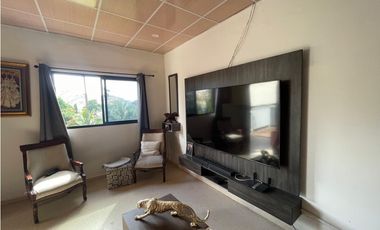 SE VENDE CASA EN SAN ISIDRO RES. CAMPO VERDE DE 3 HABITACIÓNES Y PATIO