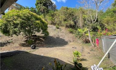 SE VENDE CASA EN SAN ISIDRO RES. CAMPO VERDE DE 3 HABITACIÓNES Y PATIO