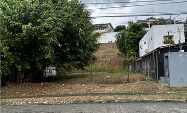 VENDO TERRENO EN ALTOS DE PANAMA VIA PRINCIPAL