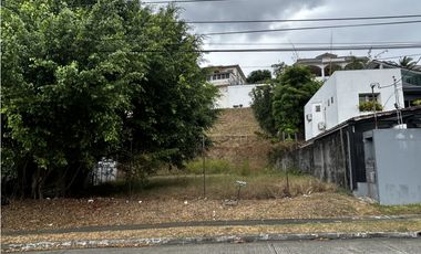 VENDO TERRENO EN ALTOS DE PANAMA VIA PRINCIPAL