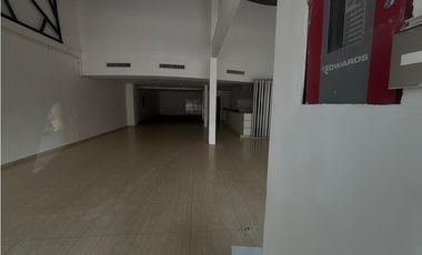 OBARRIO / 330M / MEZZANINE / DIVISIONES / 5 PARKING / SOBRE VA