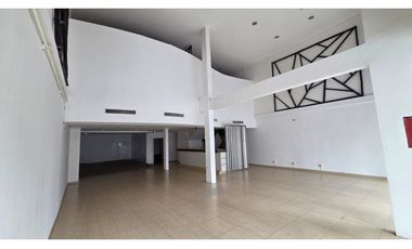 OBARRIO / 330M / MEZZANINE / DIVISIONES / 5 PARKING / SOBRE VA
