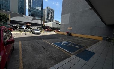 OBARRIO / 330M / MEZZANINE / DIVISIONES / 5 PARKING / SOBRE VA