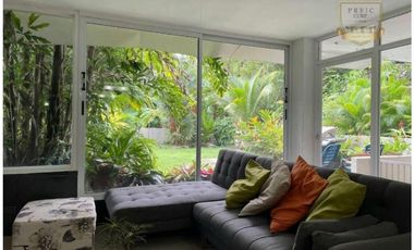 VENTA DE PARATAMENTO CON JARDIN EN PH ALTAMIRA GARDENS