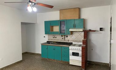 Departamento Tipo Casa en alquiler en Wilde Centro