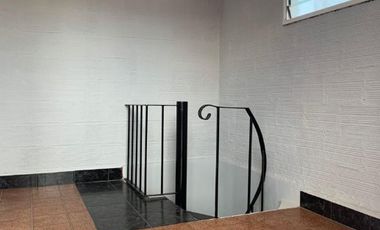 Departamento Tipo Casa en alquiler en Wilde Centro