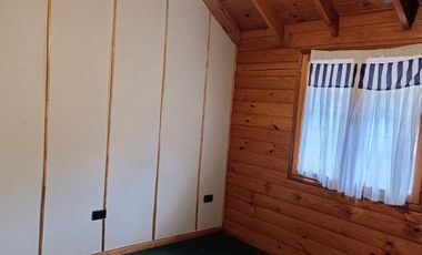 FINA PATAGONIA. Cabaña en alquiler permanente. Centro San Martin de los Andes.